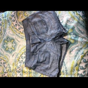 Old navy jean shorts. Size 16. Never worn